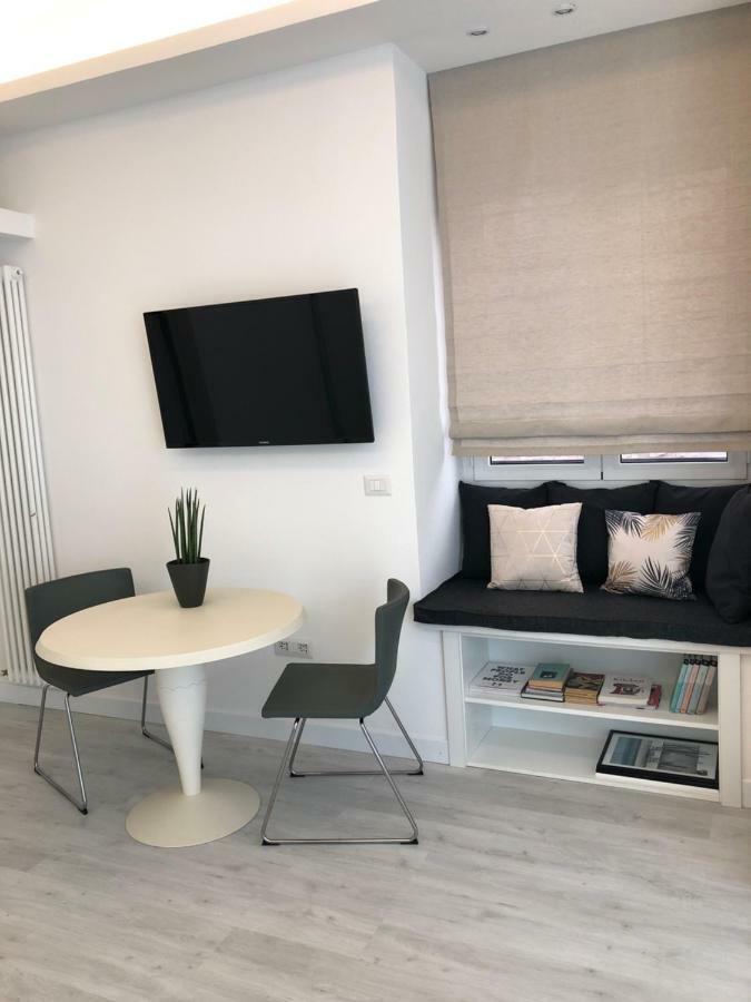 Oneroom Forlì Zewnętrze zdjęcie